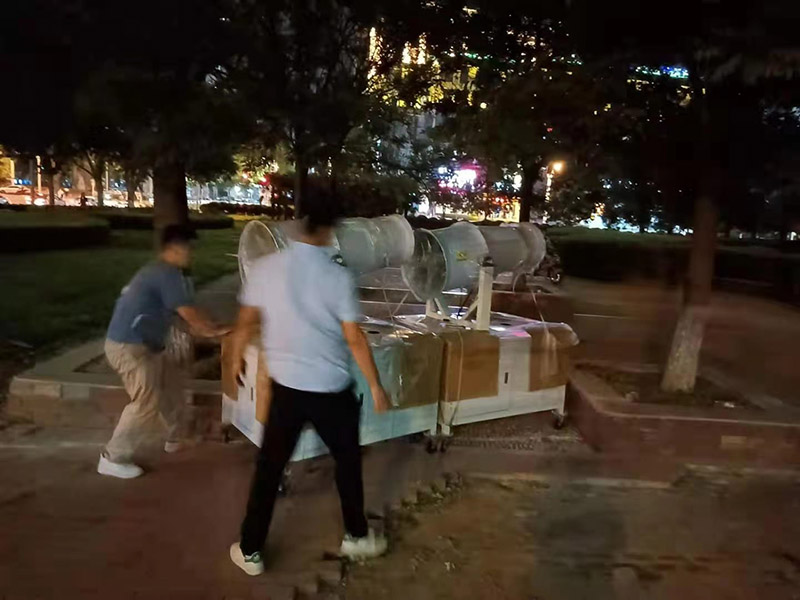 半自動霧炮機(jī),霧炮機(jī)設(shè)備
